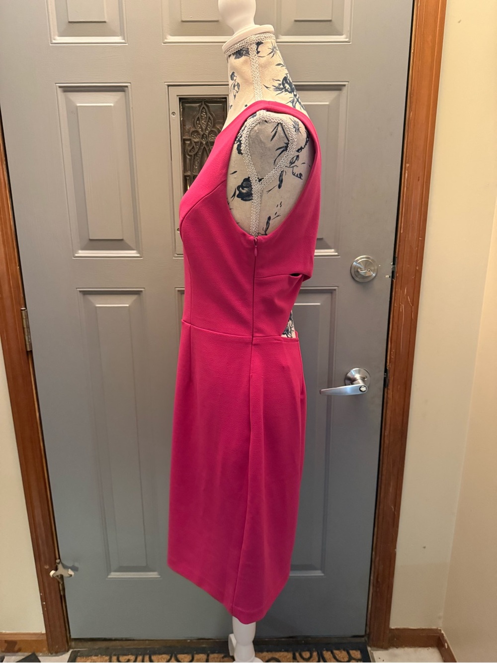 Betsey Johnson -Pink Open Back Dress Size 10 Cocktail Wedding Guest Fuchsia EUC - Picture 3 of 15